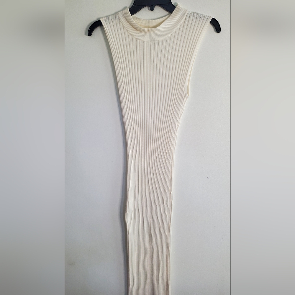 MISSGUIDED -size 8 -maxi dress - ribbed dress-high neck bodycon fit